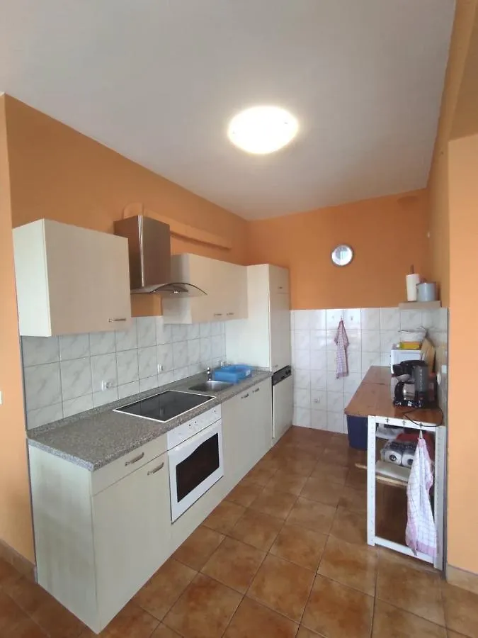 Apartment Apartman Mila Novi Vinodolski