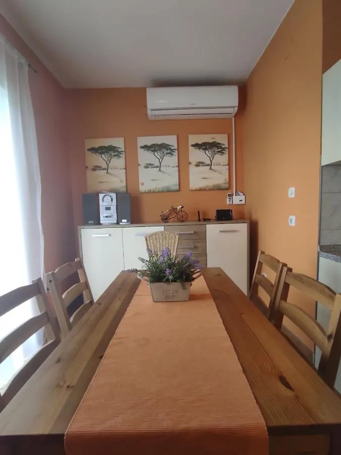 Apartment Apartman Mila Novi Vinodolski Croatia